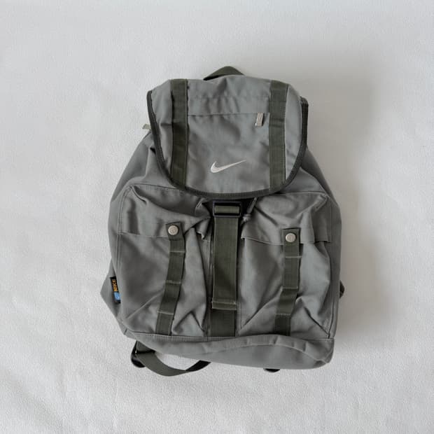 00's 나이키(NIKE) 백팩(나이키스포츠, 2001년 생산 제품)