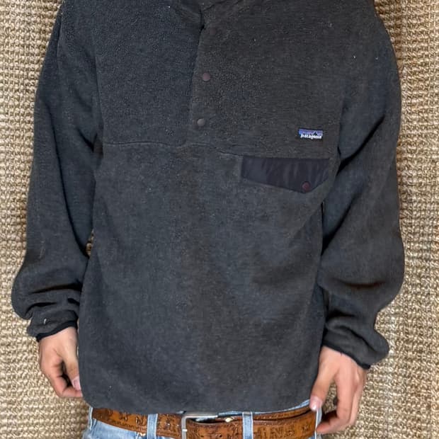 파타고니아 신칠라 다크그레이 L