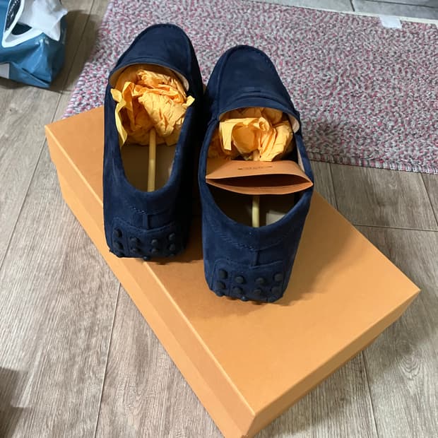 토즈 스웨이드 고미노 드라이빙슈즈 285