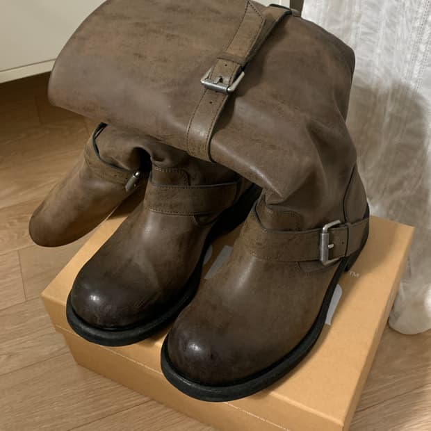 네거티브쓰리 슬라우치 롱 부츠 워시드 브라운 230(235)