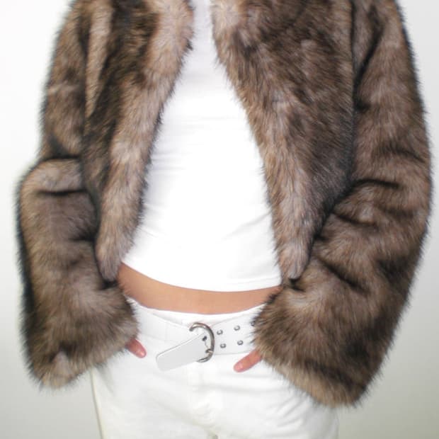 띵즈앤스터프 리브 퍼 자켓