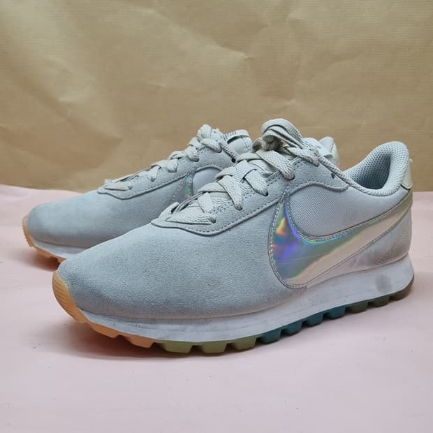 나이키 프리러브 OX 운동화 245