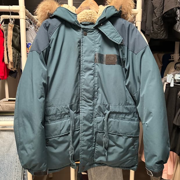 뉴발란스 카메라맨 패딩 네이비 100/L