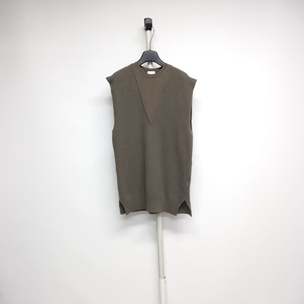 구호 춘추동 캐시미어블랜 베스트 55.44