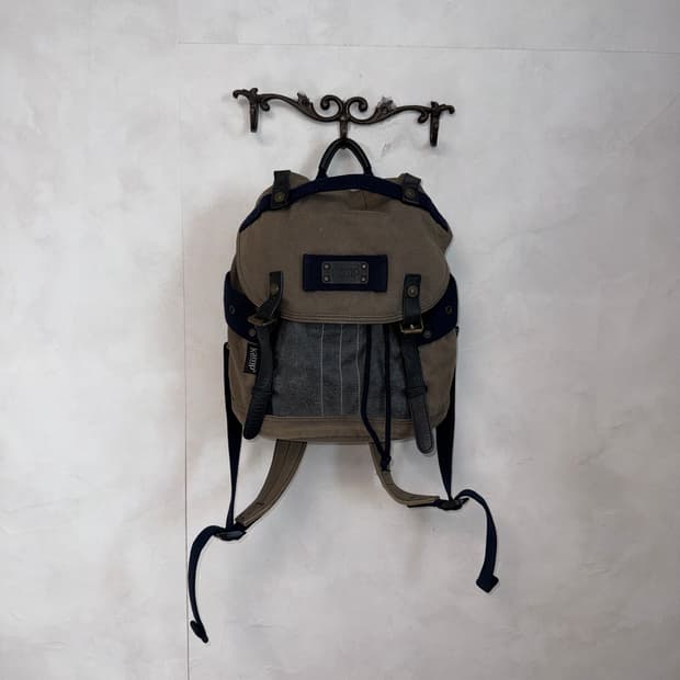 Kamp ash brown canvas mini backpack 