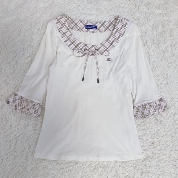 버버리블루라벨 희귀 딸기초코 노바체크 리본 탑 로걀탑 히메갸루