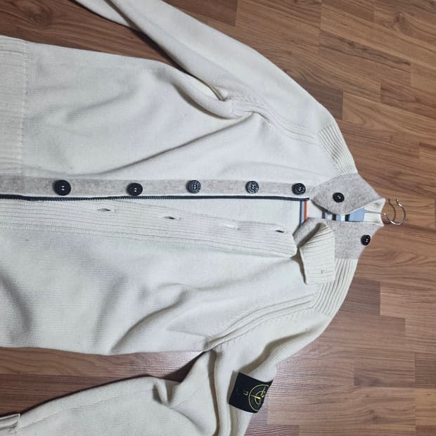스톤 아일랜드 집업 가디건 아이보리 - 25FW