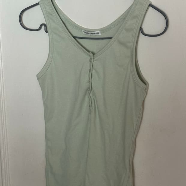 메론 썸머 슬리브리스 melon summer sleeveless