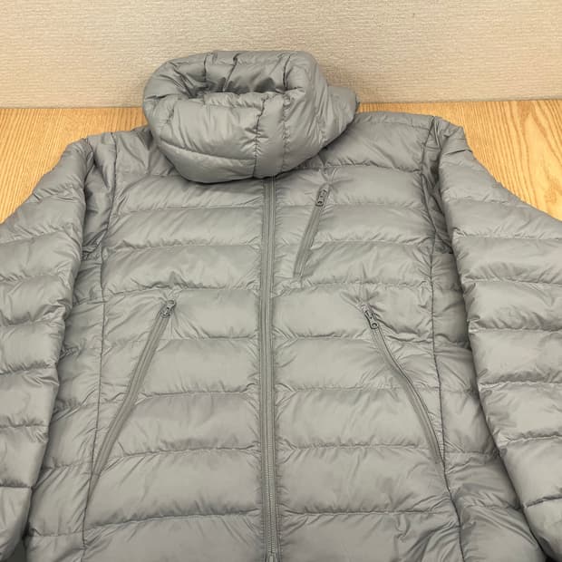 무신사 스탠다드 경량 패딩 라이트그레이