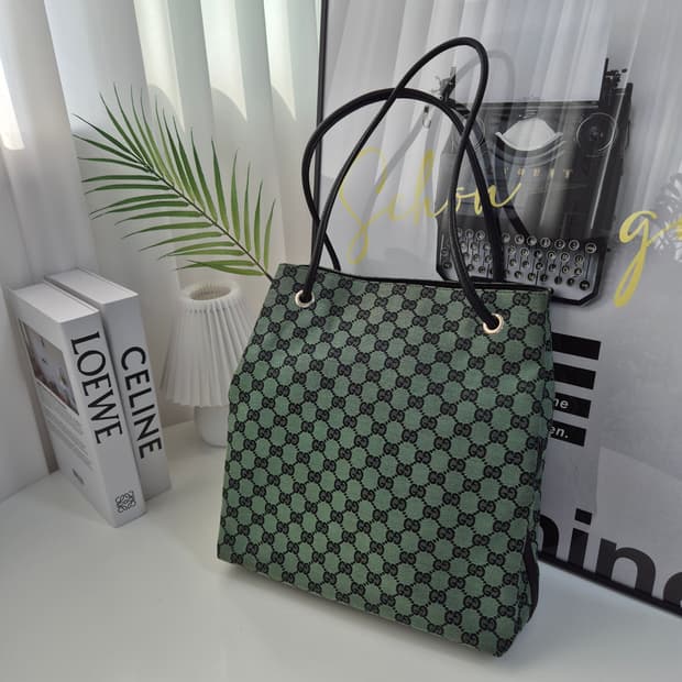 구찌 자가드 숄더백