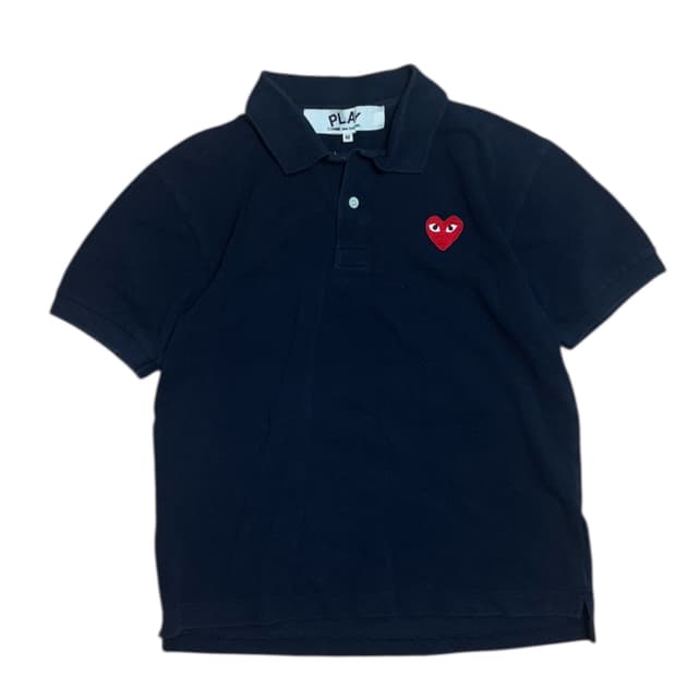 꼼데가르송 플레이 하트 네이비 카라티 반팔티