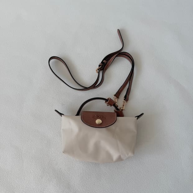 롱샴(Longchamp) 미니 크로스백(FRANCE)