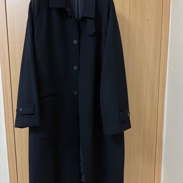 해칭룸 래글런 슬리브 코트 발마칸 블랙 3사이즈