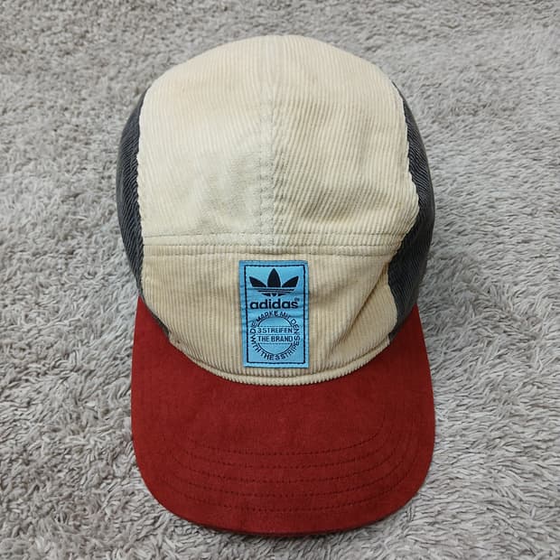 빈티지 아디다스 코듀로이 5패널 캡 모자