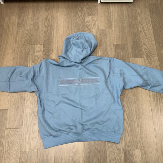 솔리드옴므 후드티