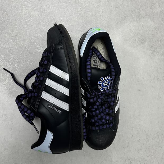 always x adidas 슈퍼스타