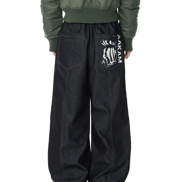 아캄 핀턱 데님 팬츠 1 블랙