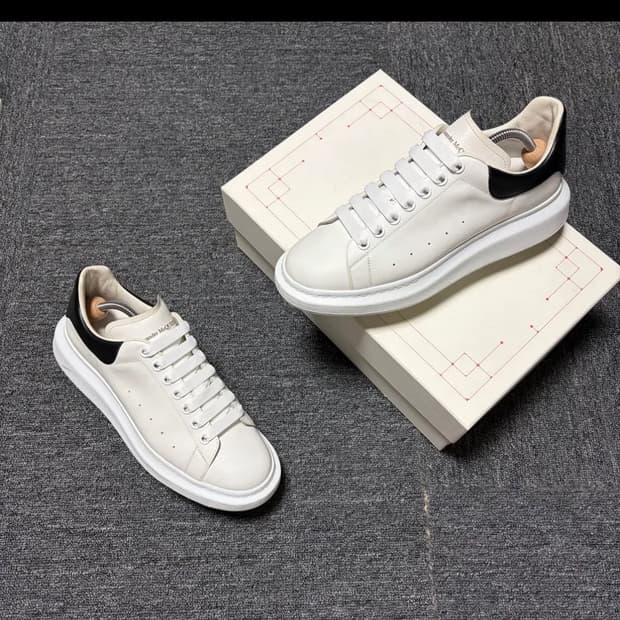 알렉산더 맥퀸 43.5 