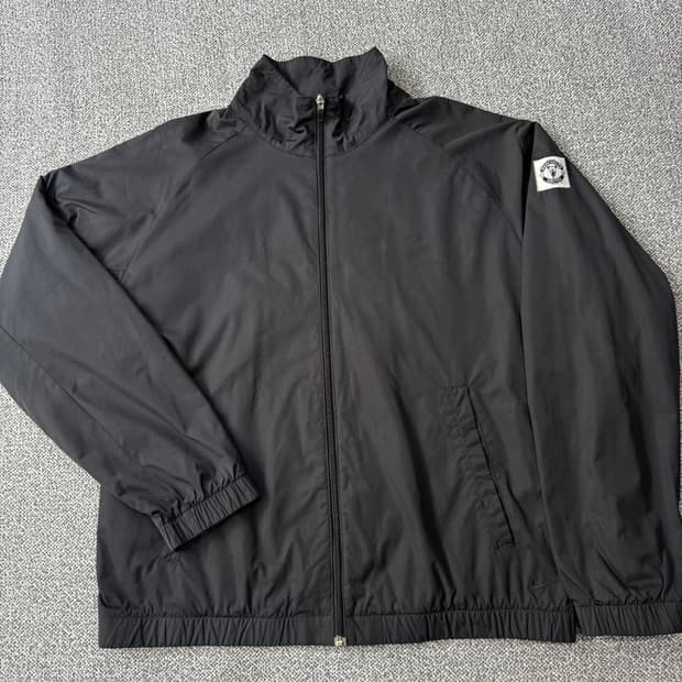 나이키 올드스쿨 맨체스터유나이트디 바람막이