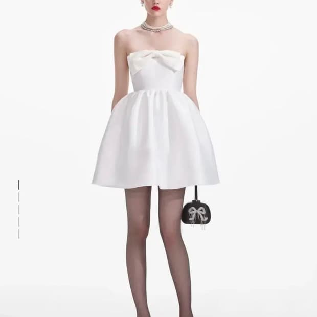 셀프포트레이트 WHITE TAFFETA BANDEAU MINI