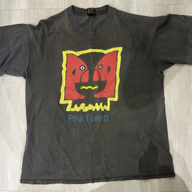 90s 핑크플로이드 밴드티 판매합니다!
