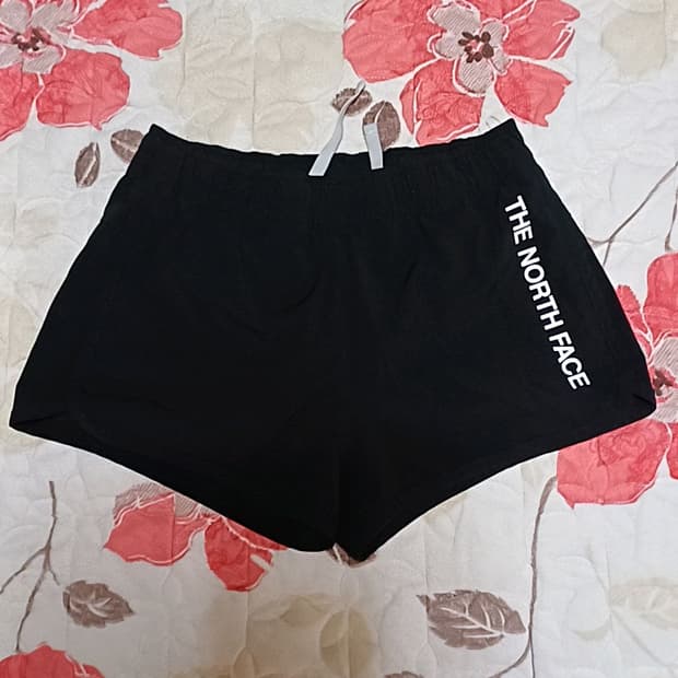 노스페이스 얇은숏팬츠 27인치 기장28
