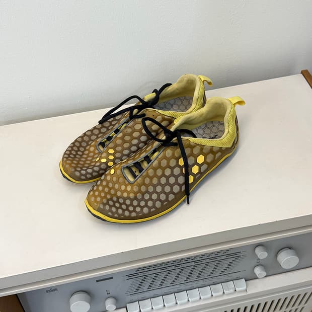 Vivobarefoot Terra Plana Evo (250size)