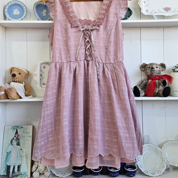 엑시즈팜(Axes Femme) 레이스 리본 셔링 원피스