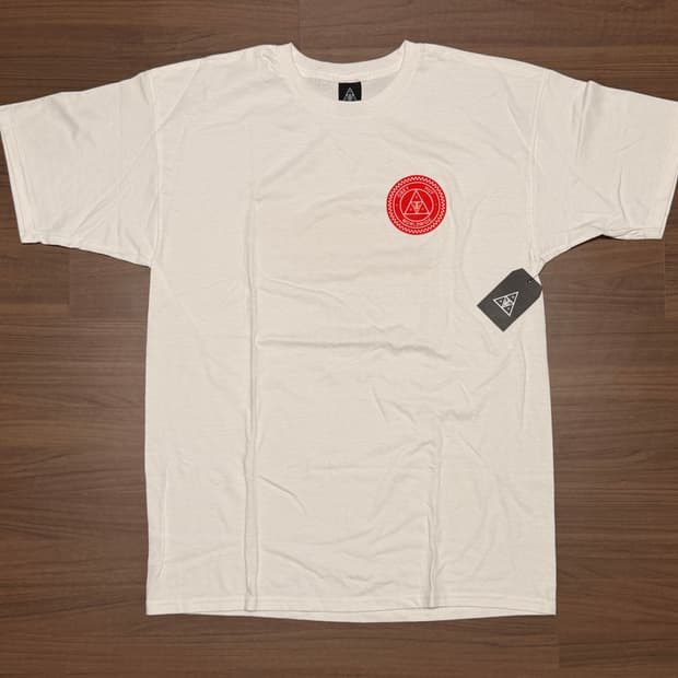 허프 X 오베이 Rat Race Tee