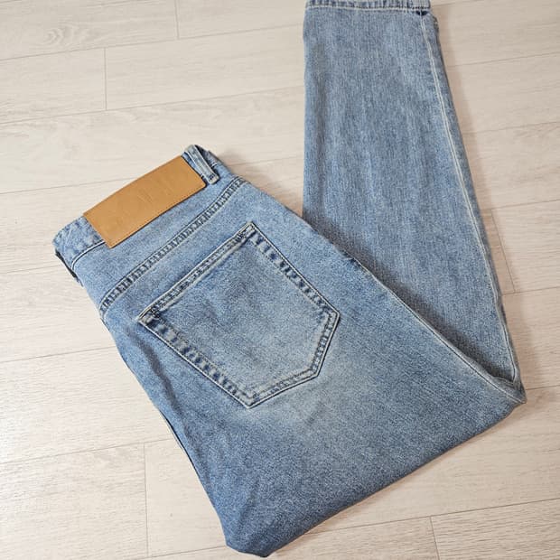 SOLID 솔리드옴므 가죽패치 데님팬츠 데미지 진 청바지 48