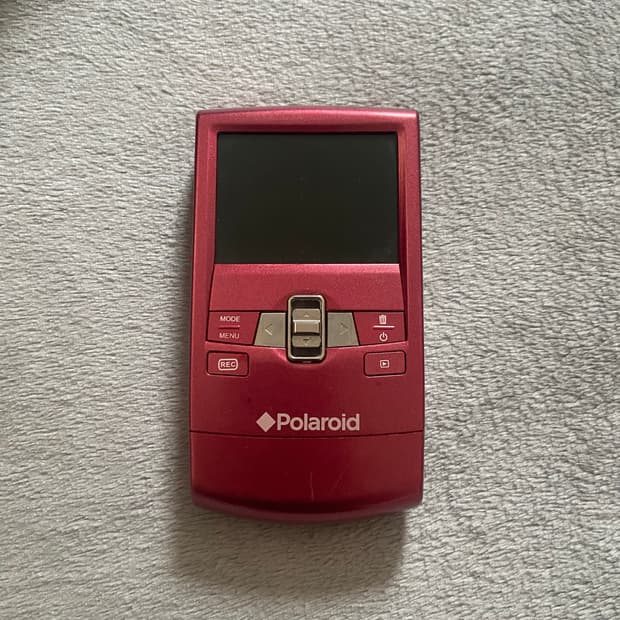 Polaroid dvf-720