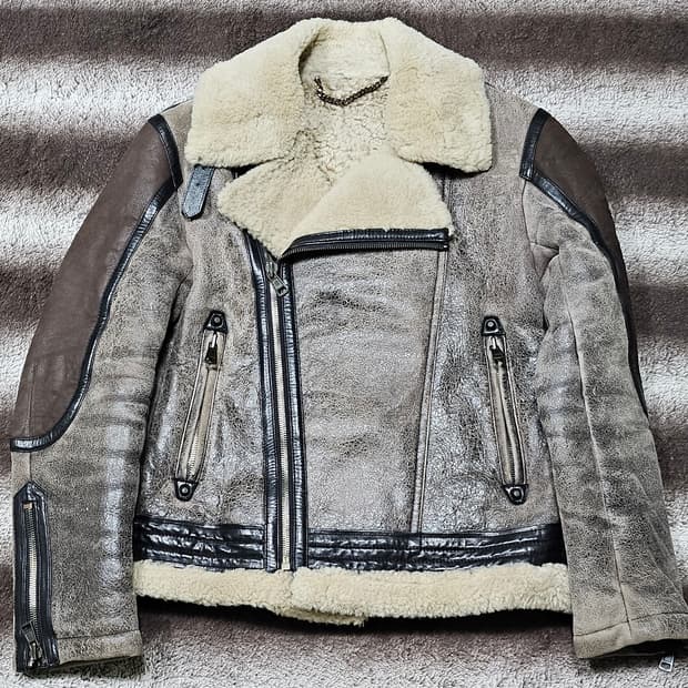 솔리드옴므 양가죽 무스탕