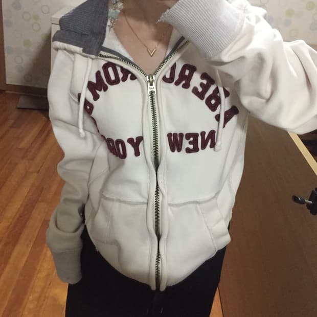 아베크롬비 데미지 디테일 버건디 아치 로고 후드집업