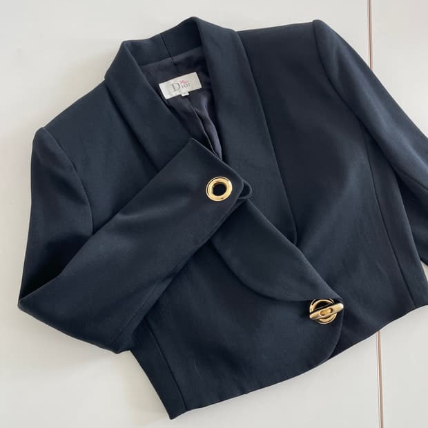 디올 블랙 크롭 블레이저 자켓