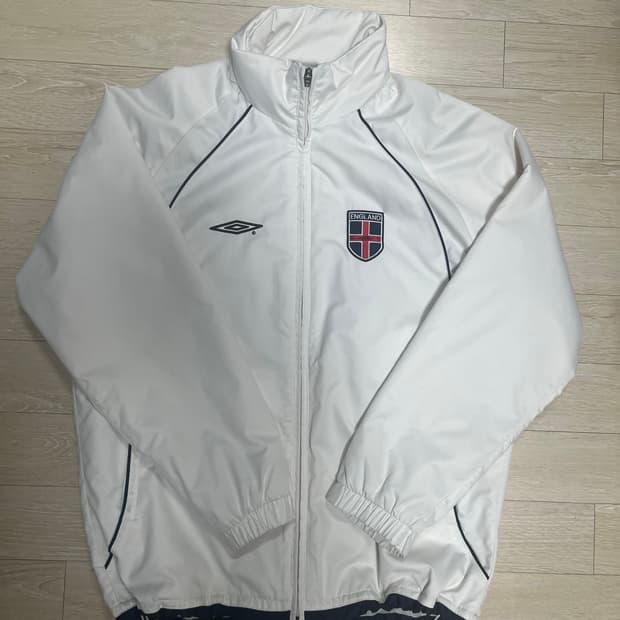 엄브로 잉글랜드 바람막이