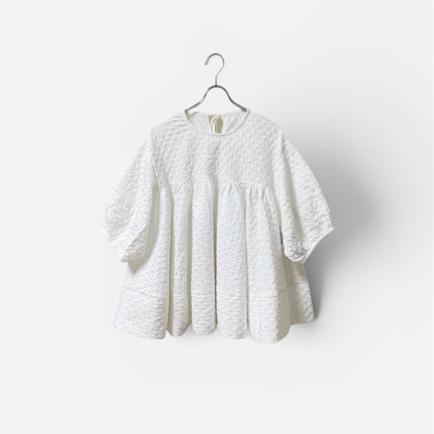 JPN Embossed Volume Blouse