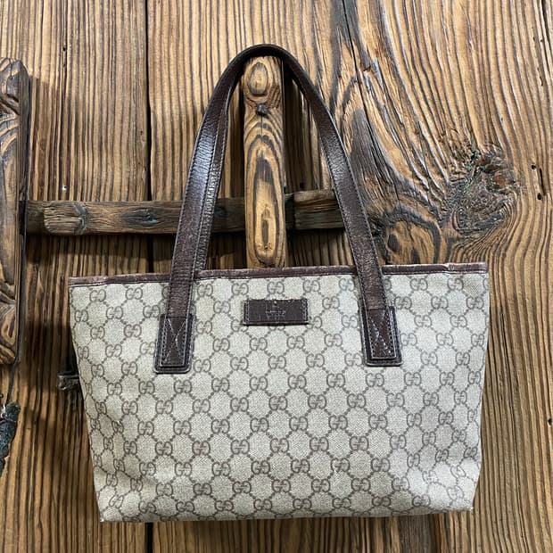 구찌 GG 로고 캔버스 미디움 쇼퍼 토트백