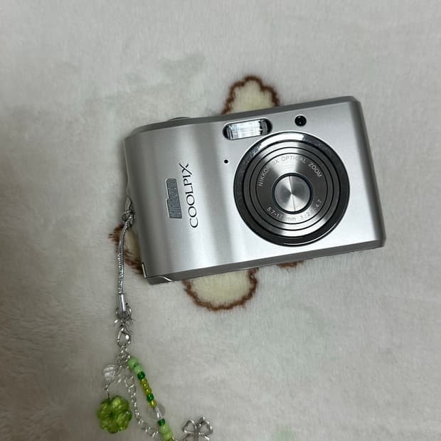(박스포함, 작례o) 니콘 쿨픽스 L16 실버 빈티지디카 