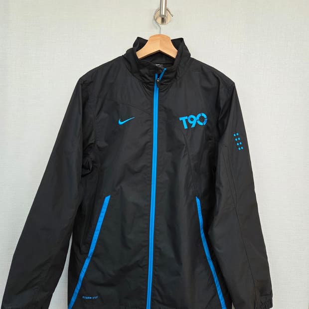 나이키 스톰핏   T90  바람막이