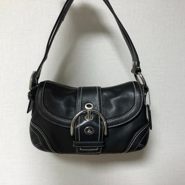 Coach soho leather shoulder bag