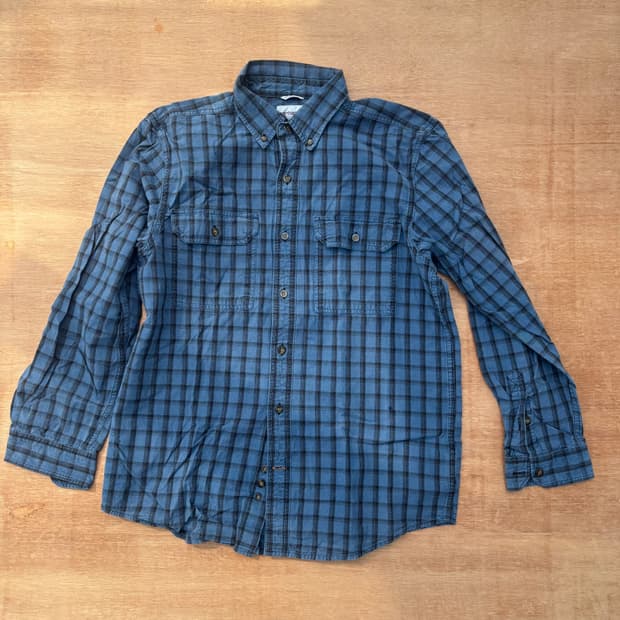 Carhartt Blue Plaid Button-Up Shirt 칼하트