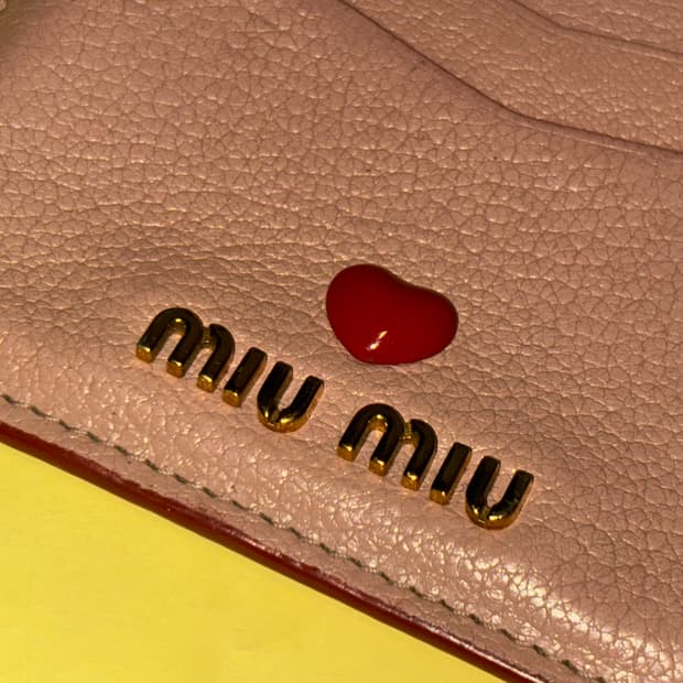 미우미우 마드라스 하트 카드 지갑 (단종 모델)