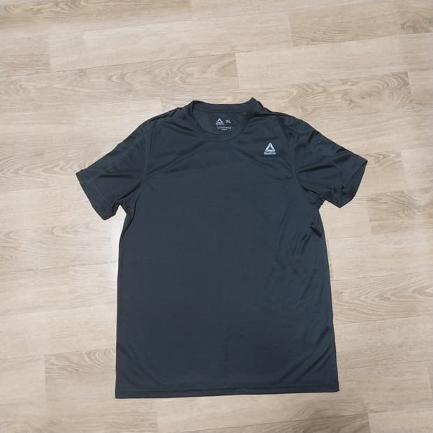 리복 남성105 반팔