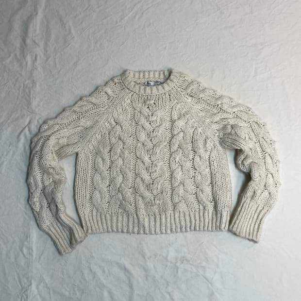 자라 케이블 니트