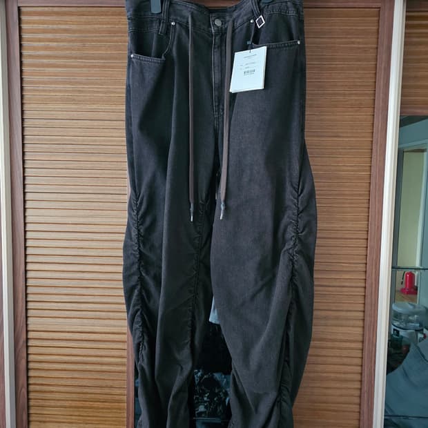 우영미 셔링 데님 블랙 48