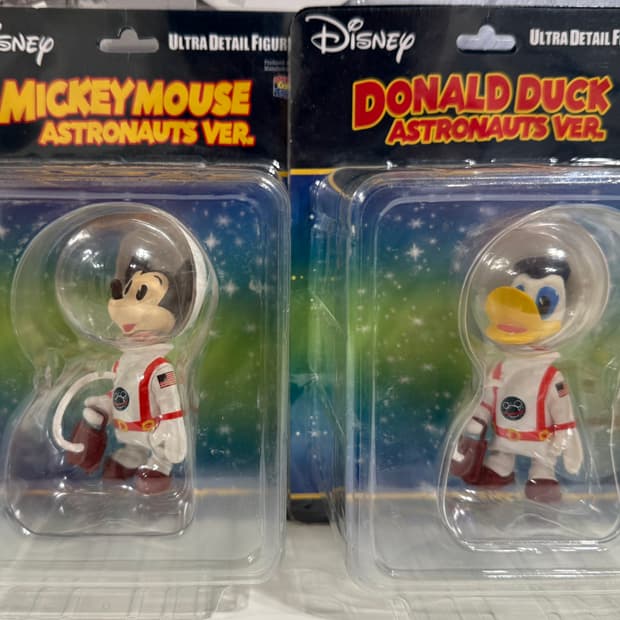 디즈니 미키마우스 도날드 덕 아스트로 버젼 빈티지토이