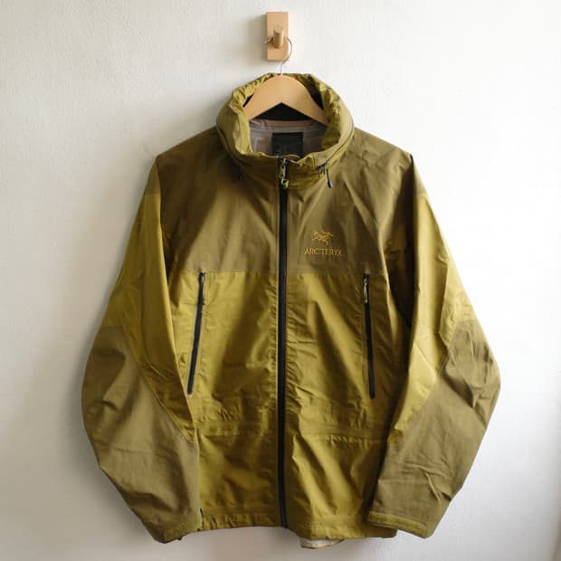 아크테릭스 세타 AR 자켓