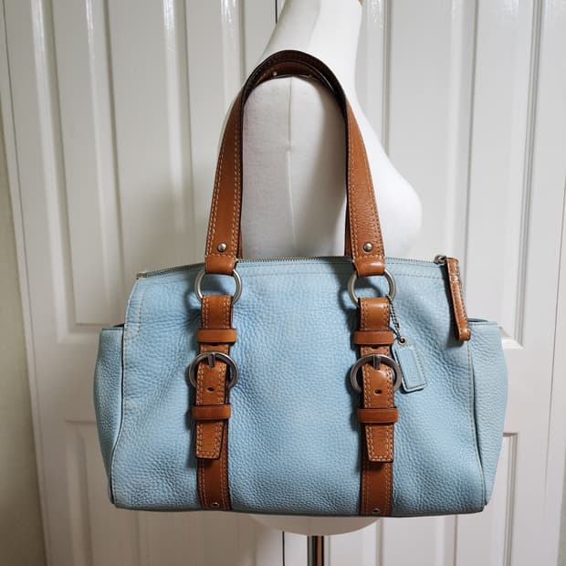 코치 첼시 페블 가죽 사첼백