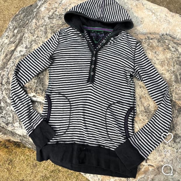 차일드매거진 빈티지 스트라이프 버튼 후디 너드 y2k 와투케