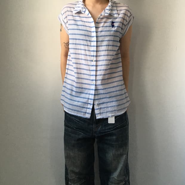 Stripe pattern shirt